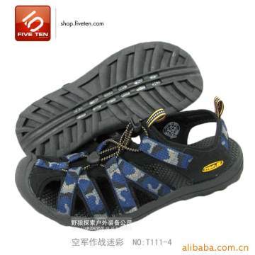 舒適與安全并存 外貿(mào)F22戶外運動沙灘涼鞋